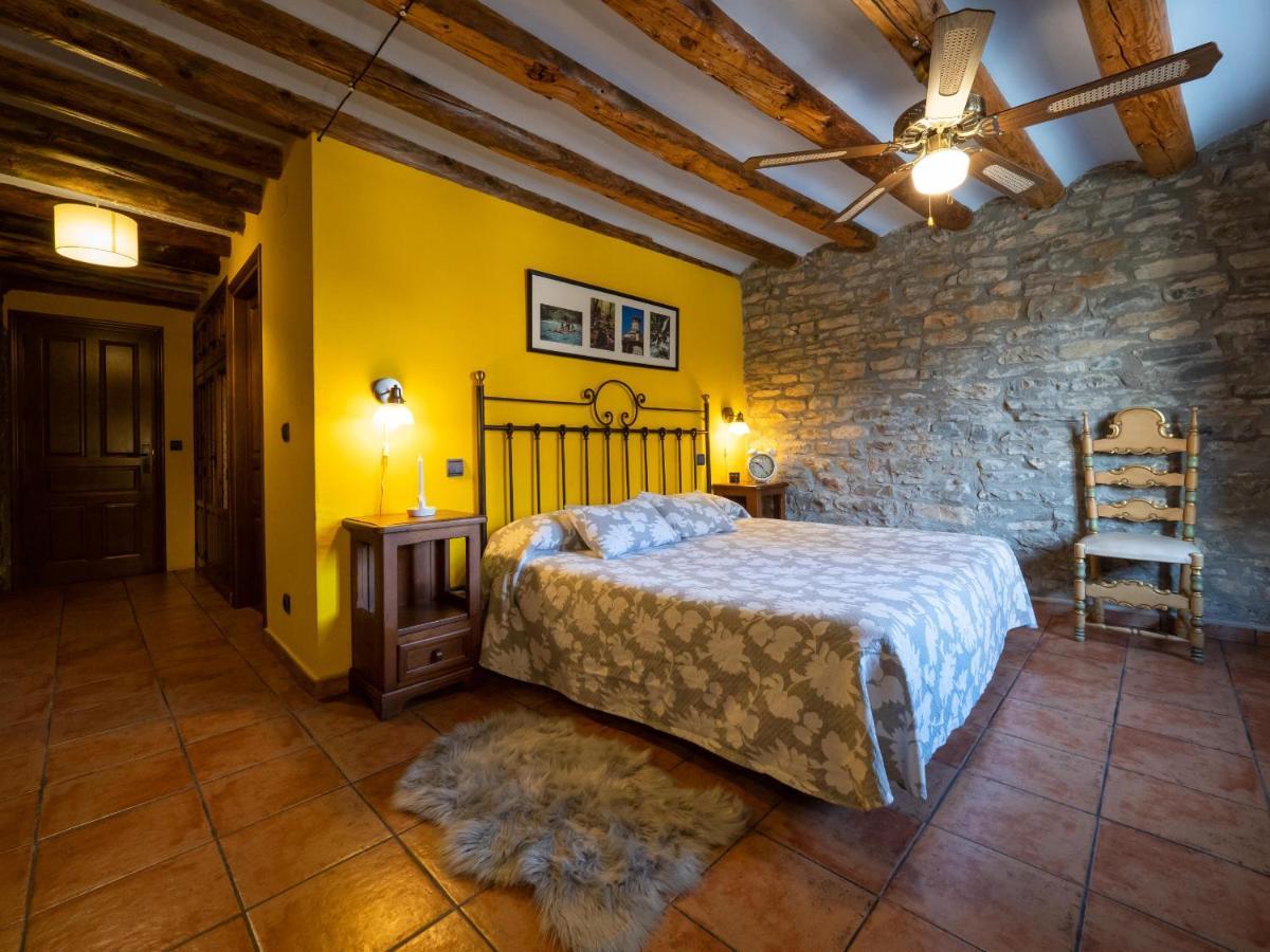 Hotel Casa Cruz - Auto Check-In (Adults Only) Boltaña Exteriér fotografie